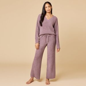 Softies Waffle Marshmallow V-Neck Luxe Lounge Set